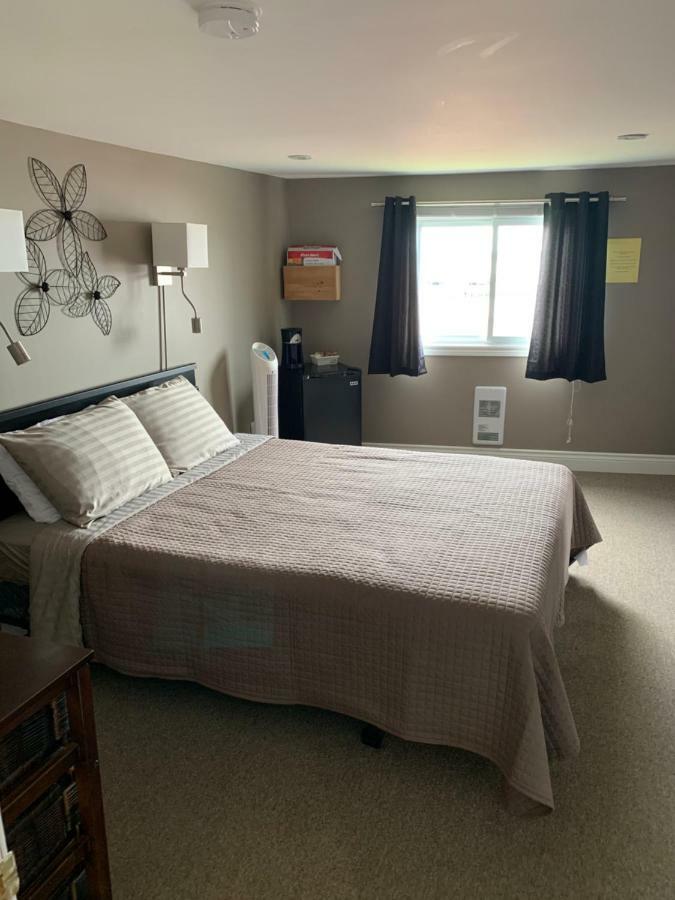 Exploits Inn And Suites Botwood Ngoại thất bức ảnh